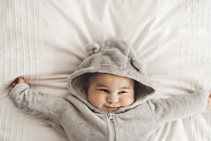 Sovevaner - gode sovevaner og dårlige sovevaner hos baby, baby vågner op af dejlig lur